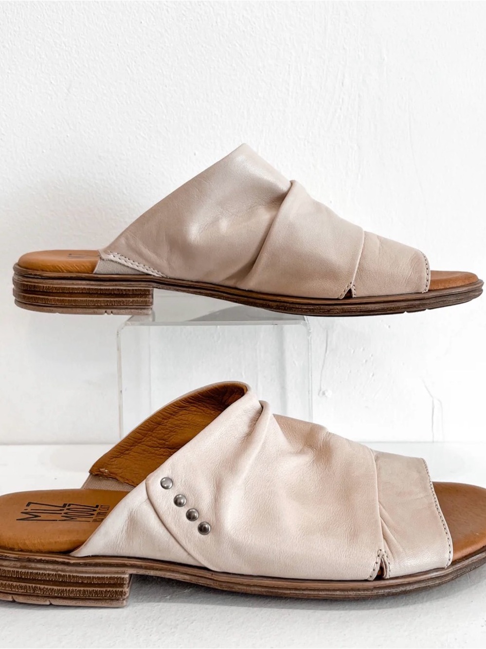 Miz Mooz danderlion Cream Leather Ruched Slide Mules 9.5-10